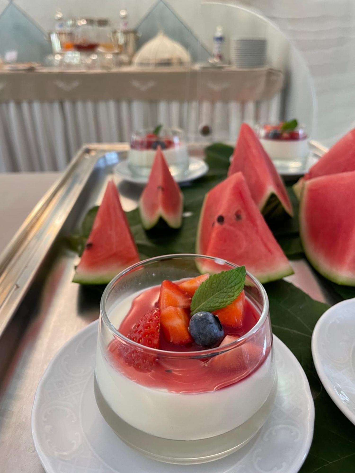 Villa Palmira Kinderfreies Hotel กันโนบีโอ ภายนอก รูปภาพ